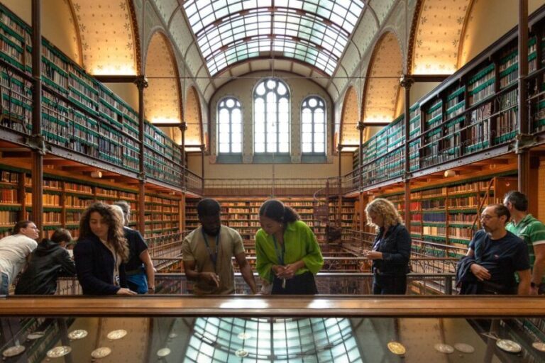 Amsterdam: Rijksmuseum Guided Tour incl Entrance Ticket - Navigating the Museum: Highlights and Key Artworks