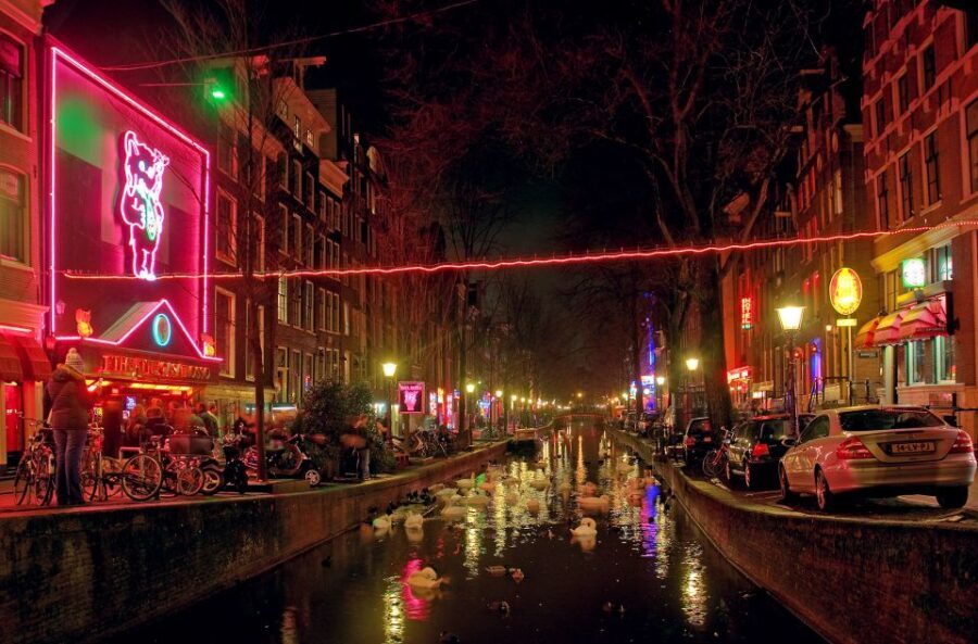 Amsterdam: Sex, Drugs, and Freedom Walking Tour - Authentic Insights from Reviews