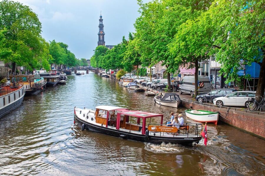 Amsterdam: Small-Group Canal Cruise incl. Drinks and Snacks - What You Need to Know Before Booking