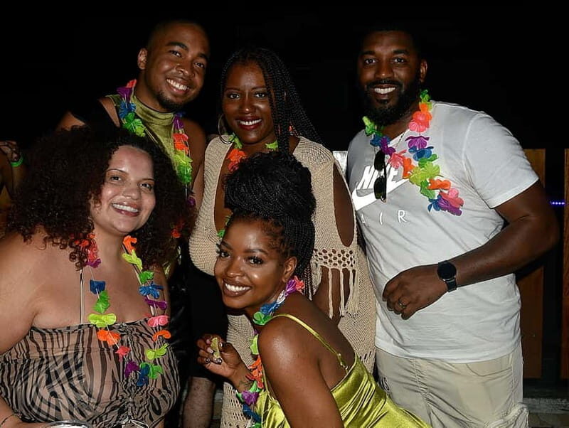 Amsterdam: Social Pubcrawl, Games and get to know eachother - Who Is This Tour Best Suited For?