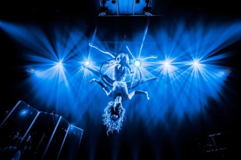 Amsterdam: VEGAS Show at the Harbour Club Theatre - The Bottom Line: Who Should Experience This Show?