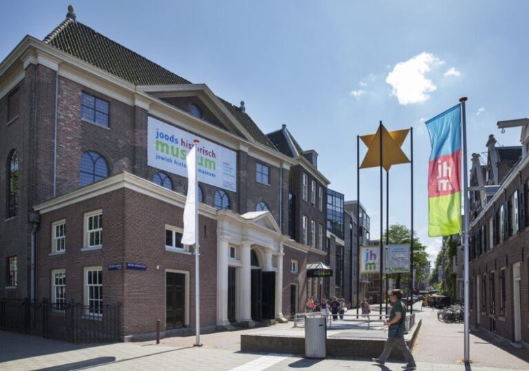 Amsterdam: Walking Tour, Jewish Museum & Synagogue Tickets - Who Will Love This Tour?