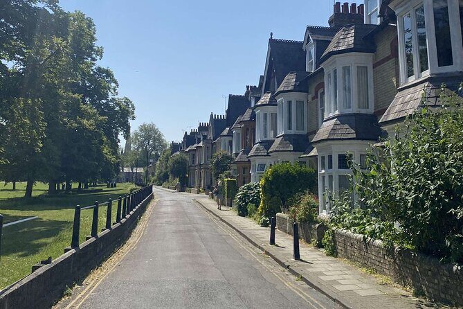 An Audio Guide to Cambridge's Hidden Histories and Rivalries - Who Will Love This Tour?