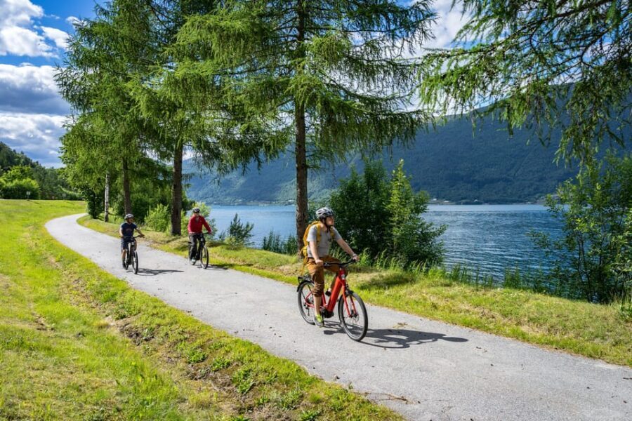 Andalsnes: Bike & Hike Adventure to Litlefjellet Summit - What We Love About This Tour