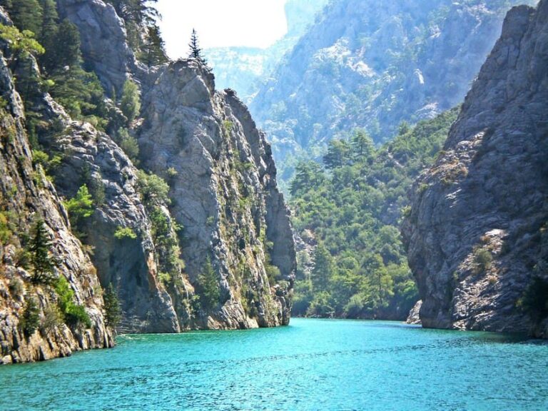 Antalya/Side: Green Canyon Full-Day Boat Tour Lunch &Drinks - Who Will Enjoy This Tour?