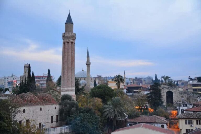 Antalya: Sightseeing Tour with Kaleici and Hadrian Gate - What to Expect from the Experience