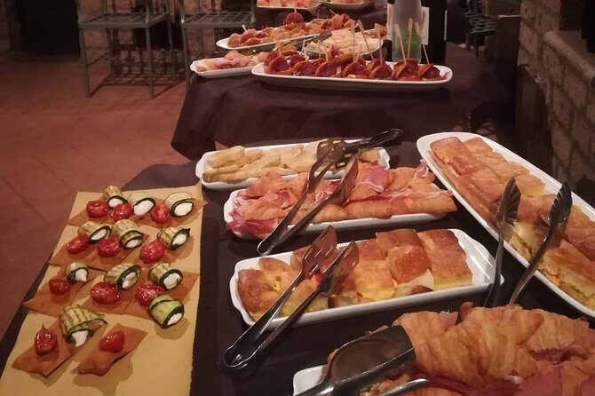 Aperitif in the famous underground caves of Orvieto - The Aperitif Experience in the Caves