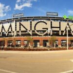 Arrival Private Transfers from Airport BHX to Birmingham in Business Car - Who Is This Service Best For?