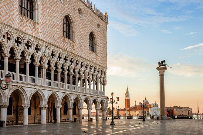 Arrival Transfer: Marco Polo Airport VCE to Venice in Sedan Car - Why Consider This Transfer?