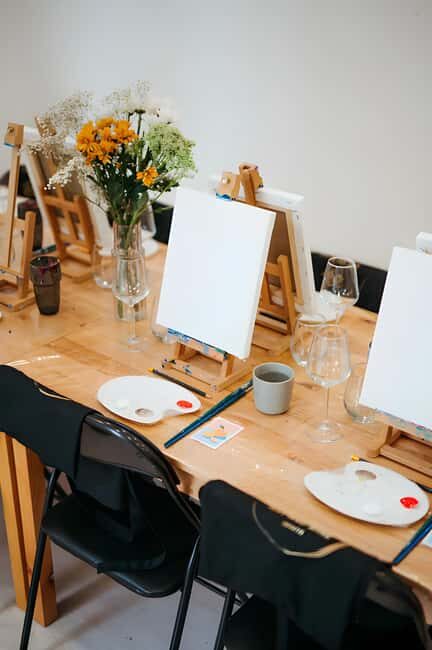 Art and Wine Lab painting experience in Venice and Milano - Practicalities: What Travelers Need to Know