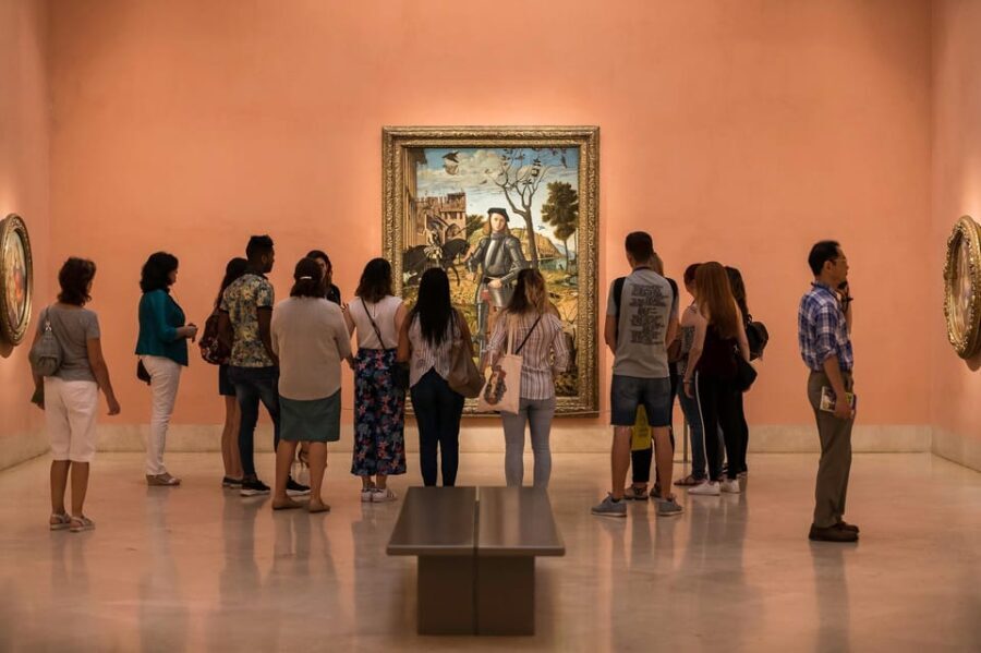 Art & Wine Experience: Thyssen Museum Tour & Wine Tasting - The Art & Wine Journey in Detail