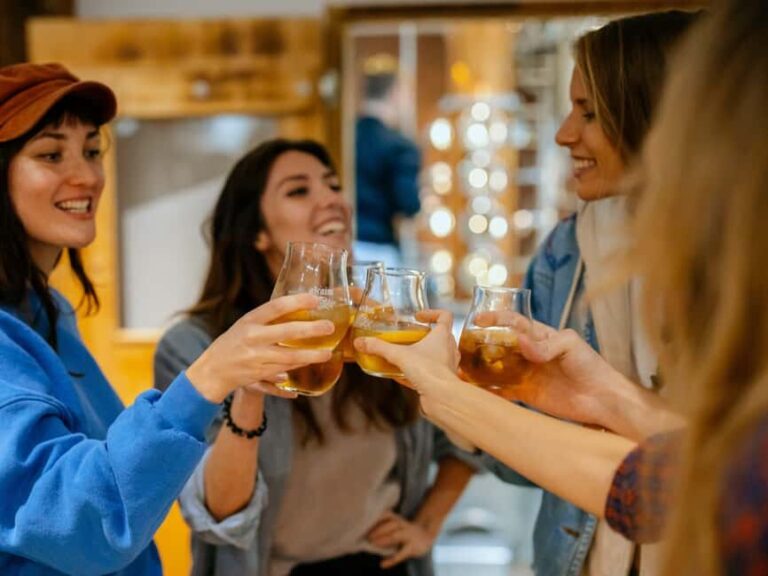 Aschheim: Distillery Tour with Tasting and Buffet - Evaluating the Value