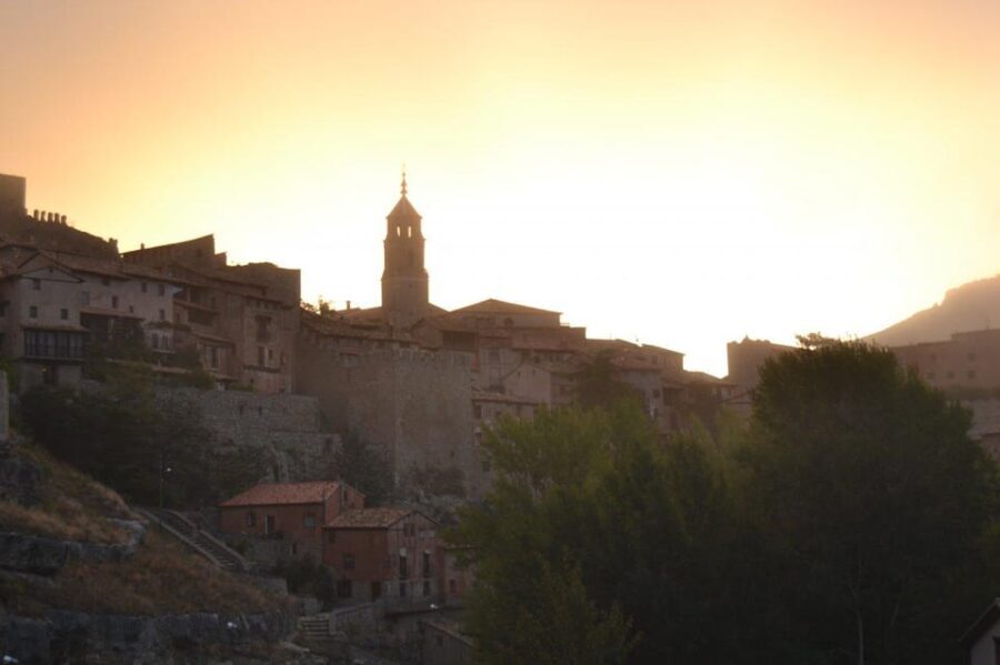 Atardecer de Leyendas en Albarracín Monumental y Casa Museo - The Practicalities: What to Expect and Considerations