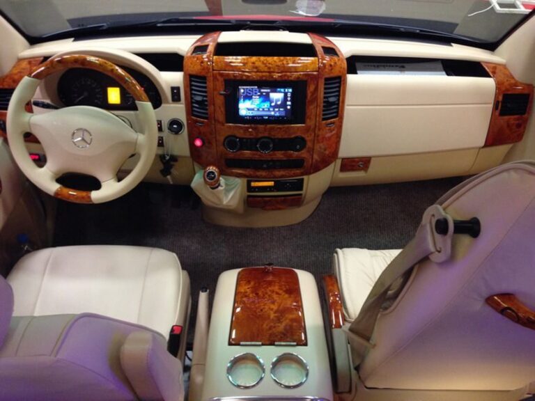 Athens: 2 Days in Meteora with 2 Guided Tours and Hotel Stay - Breaking Down the Itinerary