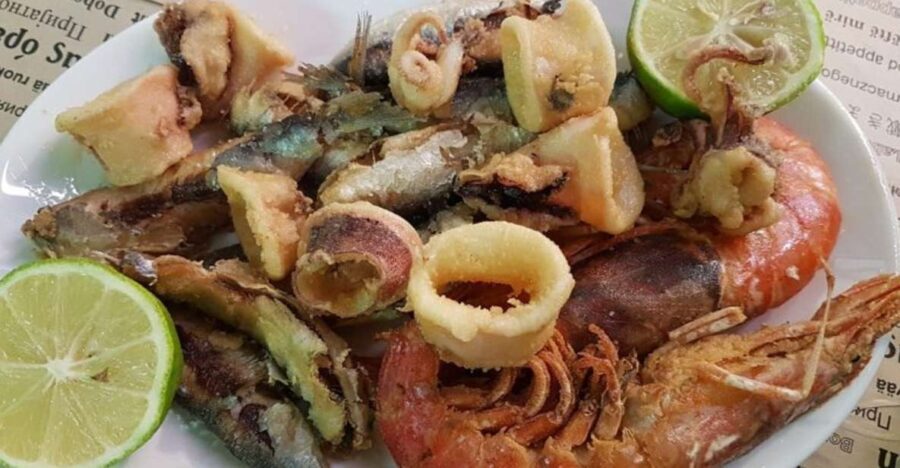 Athens: 3.5-Hour Guided Tour of Traditional Greek Cuisine - The Guides and Their Impact