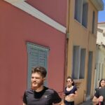 Athens Highlights: Urban Run experience with a Local - Who Should Consider This Tour?