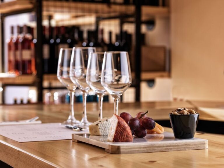 Athens: Mediterranean Gin Tasting Experience - What to Expect During Your Athens Gin Tasting