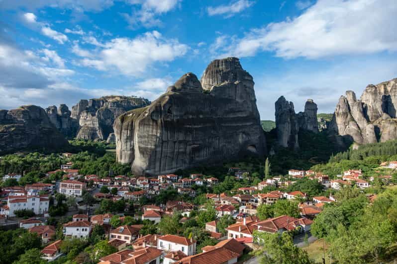 Athens: Meteora Day Trip with Central Pickup & Audio Guide - Is This Tour Right for You?