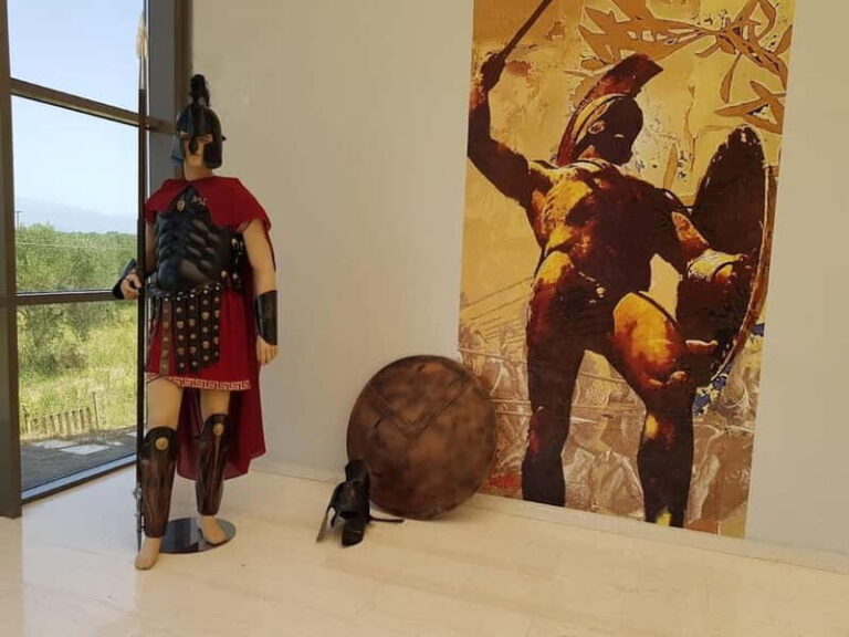 Athens: Meteora Monasteries and Thermopylae Private Tour - Who Should Consider This Tour?