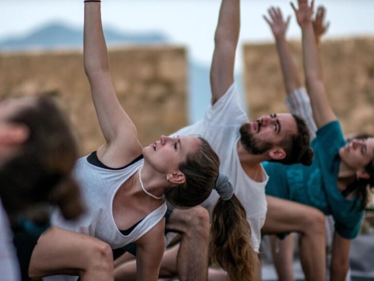 Athens Mythical Yoga & Meditation Sunrise & Sunset - Who is This Experience Best For?