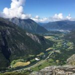 Audio-Guide Bus Tour at Scenic Routes of Åndalsnes to Trollstigen - FAQs