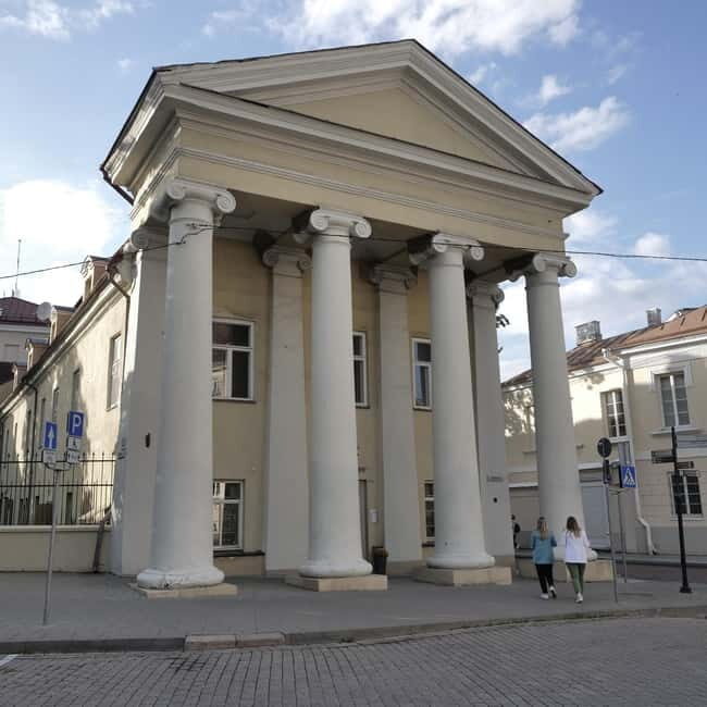 Audio Tour of Vilnius Old Town Core and the South Part 2in1 - Breaking Down the Itinerary: What Youll See and Learn