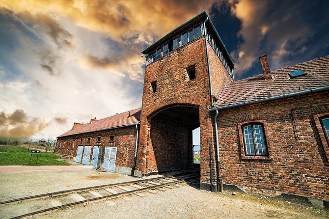 Auschwitz-Birkenau guided tour with near or hotel pickup - Final Thoughts