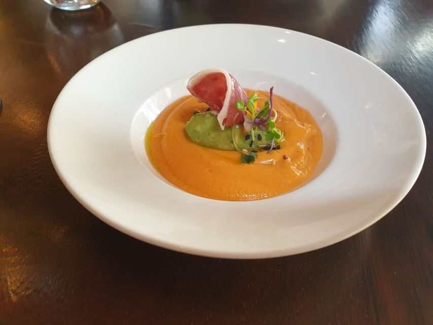 Authentic Flamenco Show & Tapas Tour in Granada - Why This Tour Works