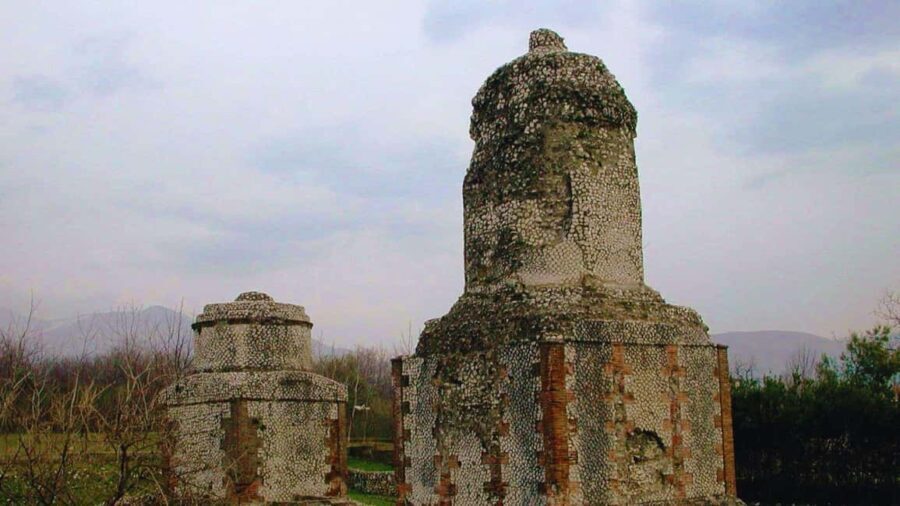 Avellino: Archeo-Tour to Avella with local product tasting - A Deep Dive into the Archaeological and Culinary Experience