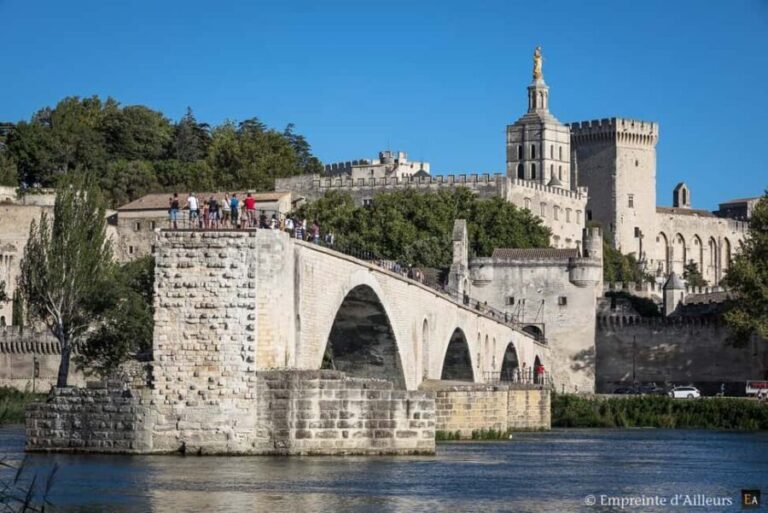 Avignon: Palace of the Popes & Avignon Bridge Entry - Walking Over to the Avignon Bridge