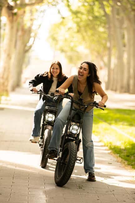 Award winning Electric Fatbike Rental Barcelona (4 hours) - Who Should Book This Experience?