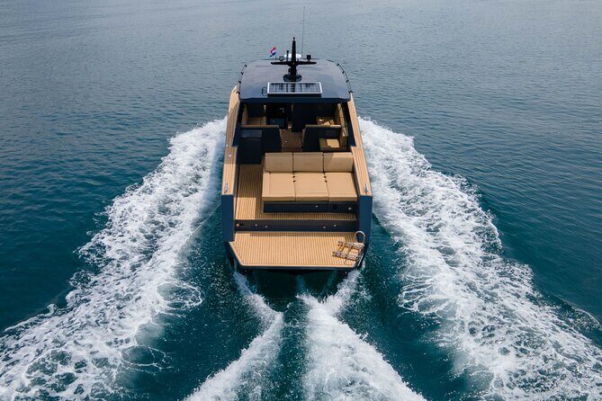 Bachelorette or Hen Party Boat From Trogir And Split - Who Is This Tour Best For?