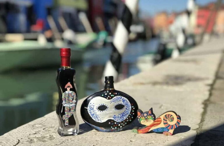 Balsamic Vinegar Tasting Experience in Burano, Venice - Exploring the Balsamic Vinegar Tasting Experience in Burano