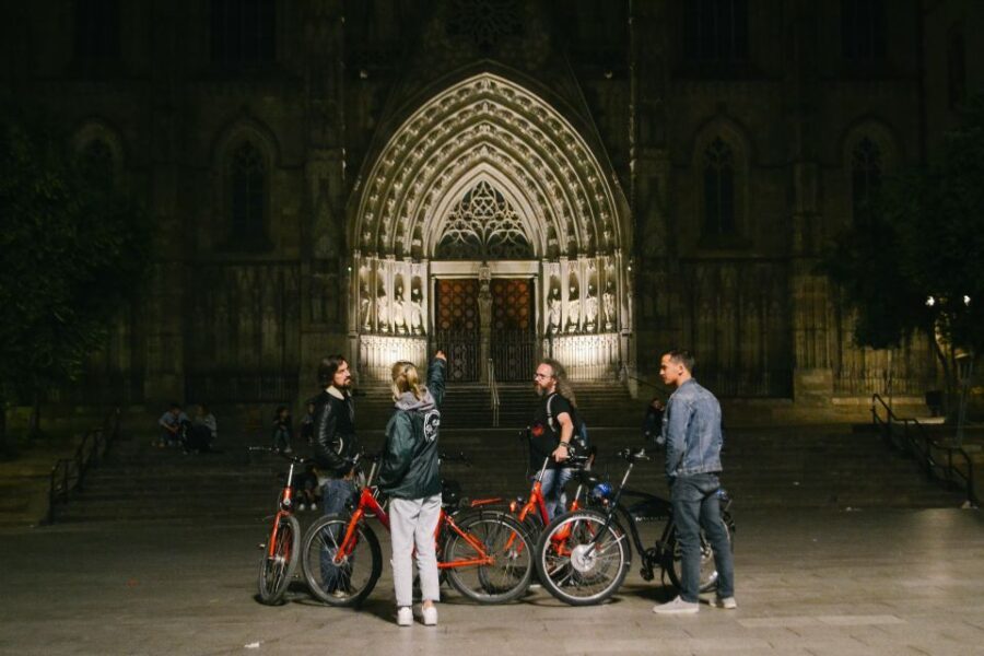 Barcelona Bike Tour by Night with Cava - What Makes This Tour Special?