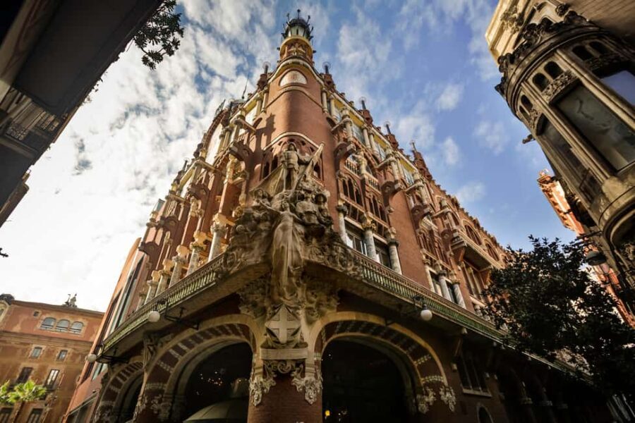 Barcelona: Catalan Modernism Architecture Walking Tour - Why This Tour Stands Out