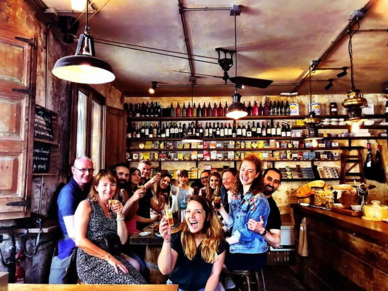 Barcelona: Craft Beer Tasting & Castellers Experience - Beer Tasting at a Family-Run Microbrewery