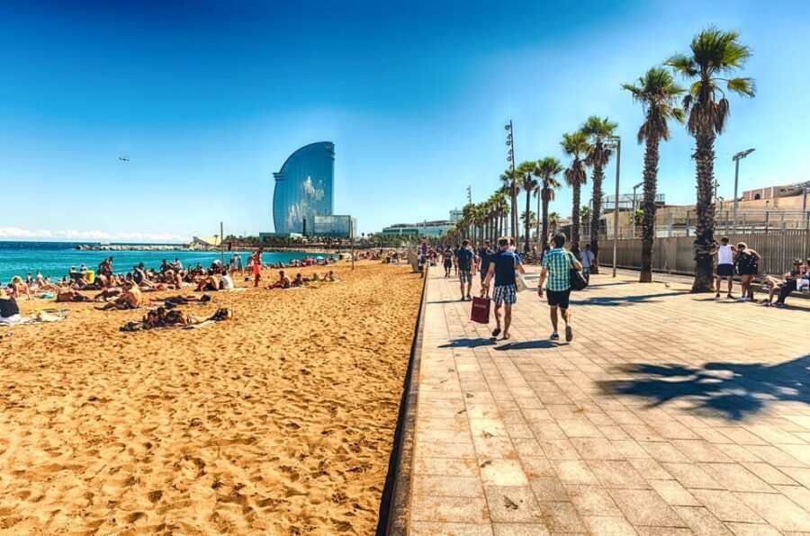 Barcelona: Customizable Guided Bike or Walking Tour - Final Thoughts: The Value and Who It’s Perfect For