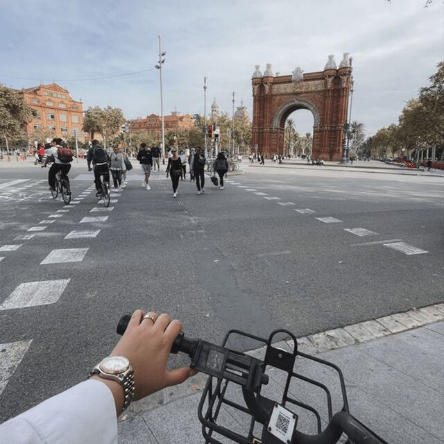 Barcelona: Customized Bike Tour of Cultural Highlights - An In-Depth Look at the Barcelona Bike Tour