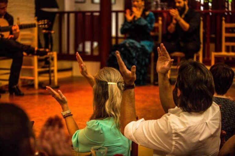 Barcelona: Flamenco Show with Dinner at Tablao de Carmen - Key Points