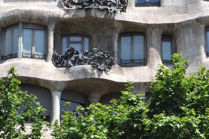 Barcelona & Gaudi. Regular Tour - Who Is This Tour Best For?