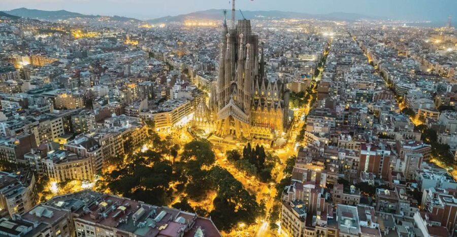 Barcelona: Gaudí Sightseeing Guided Segway Tour - What Makes This Tour Stand Out