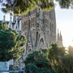 Barcelona: Gothic Quarter & La Sagrada Familia Private Tour - Who Should Consider This Tour?