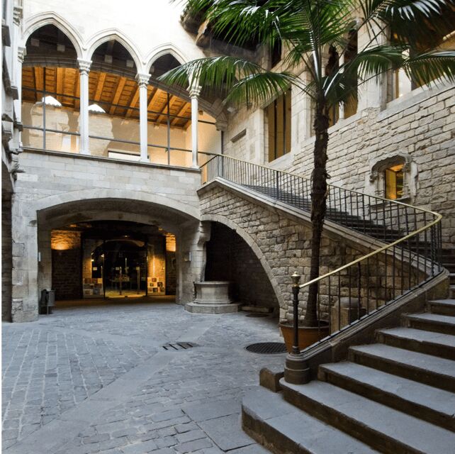 Barcelona: Guided Tour of the Picasso Museum with Tickets - Who Is This Tour Perfect For?