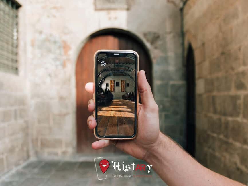 Barcelona: Guided visit of the Gothic Quarter with augmented reality - The Experience in Detail: What You Can Expect