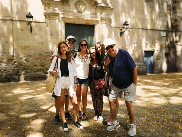 Barcelona Highlights & Secrets Private Tour with Tapa & Drink - Practical Details and What to Keep in Mind