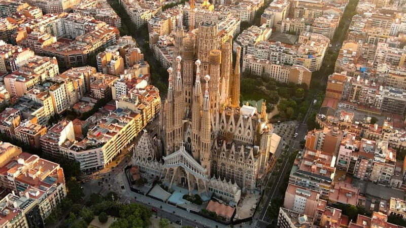 Barcelona in a Day: 6-Hour Scenic & Cultural Highlights Tour - What’s Included and What’s Not
