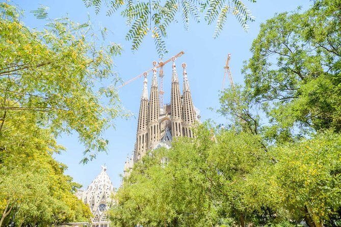 Barcelona in One Day eBike Small Group Tour - Who Should Book This Tour?