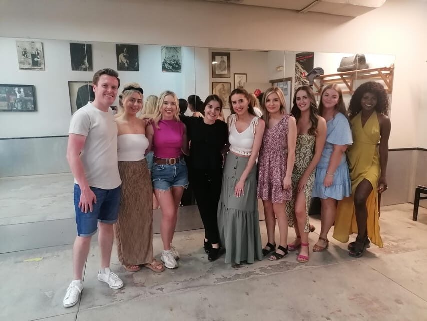 Barcelona: Latin Dance & Salsa Class Experience - The Experience in Detail