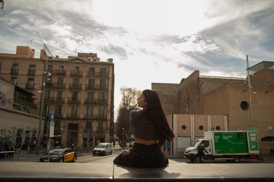 Barcelona: Macba, Private Photo Experience - What the Photographer Focuses On
