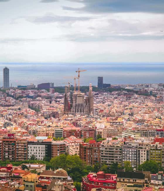 Barcelona: Night Lights & Tapas Tour by Car - An In-Depth Look: What the Tour Offers and Why It Matters